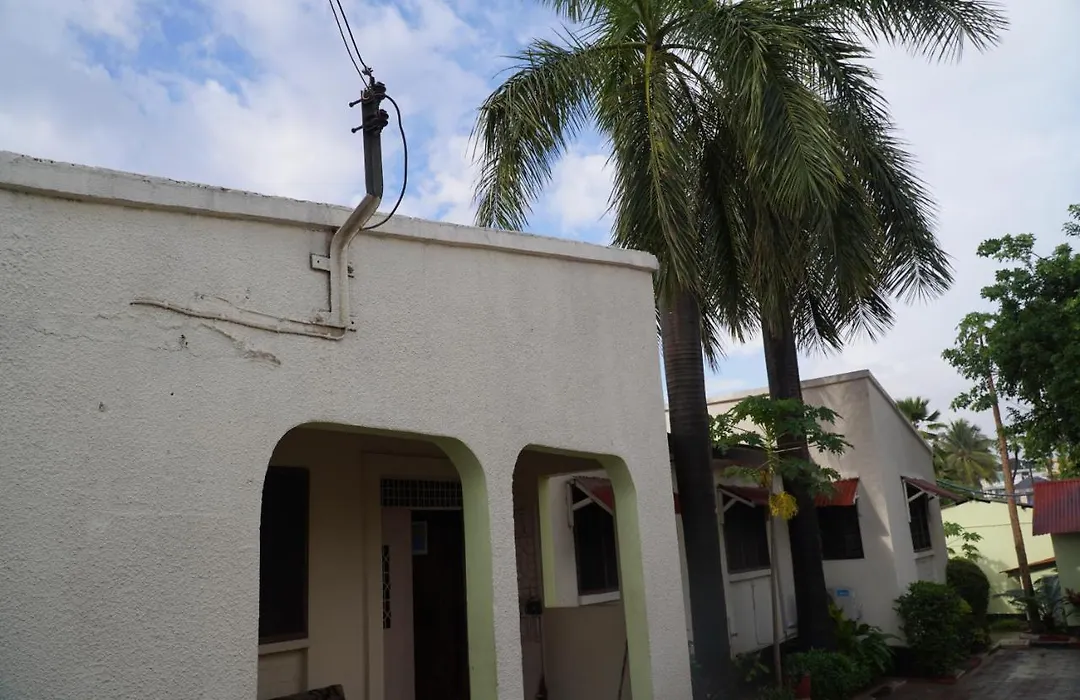 L&J Modern Backpackers Kinondoni-1