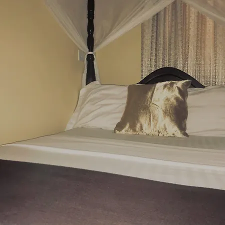 Transit Airport B&B-2